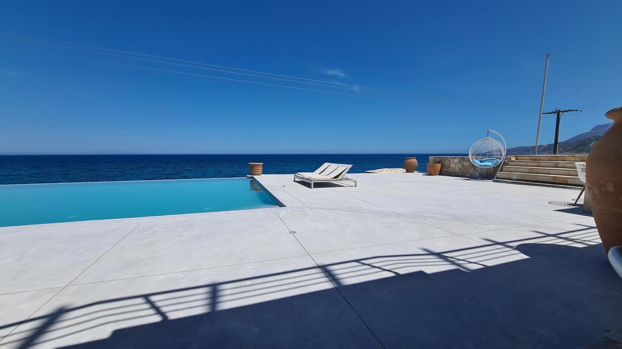 Villa Serafeim Kymi Exterior photo